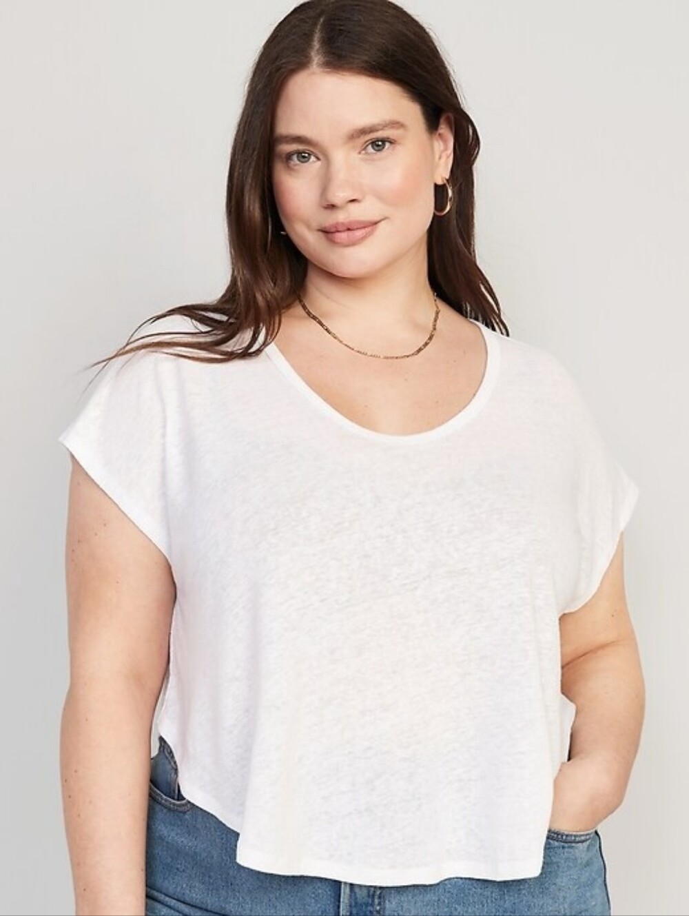 Old Navy White Linen-Blend Crop Voop-Neck T-Shirt Size Medium